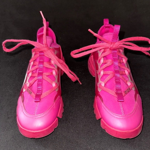Dior Women's Fuchsia Sneakers
